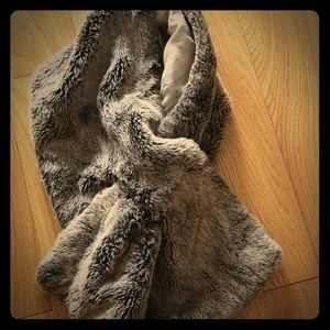 Gerard Darel Faux Fur Shawl Scarf